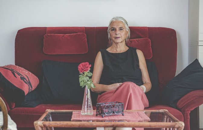 Ursula Hartmann verlässt ihre Wohnung nur, wenn sie keine andere Wahl hat. „Ich führe ein Leben im Hausarrest“, sagt sie.<span class='image-autor'>Andy Reiner</span>