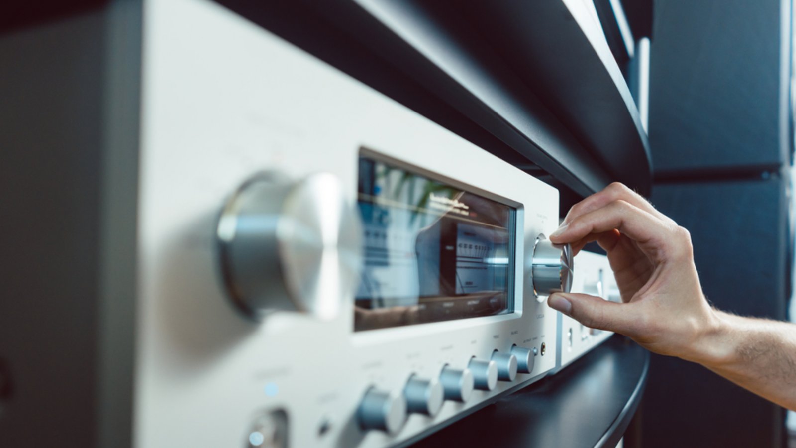 Am Karfreitag sollten Sie nicht voll aufdrehen.Foto: Kzenon / shutterstock.com