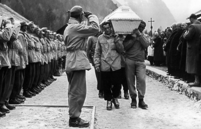 Das Dachstein-Unglück löste die bisher größte Bergrettungsaktion in den Alpen aus.<span class='image-autor'>Foto: dpa/dpaweb/Db</span>