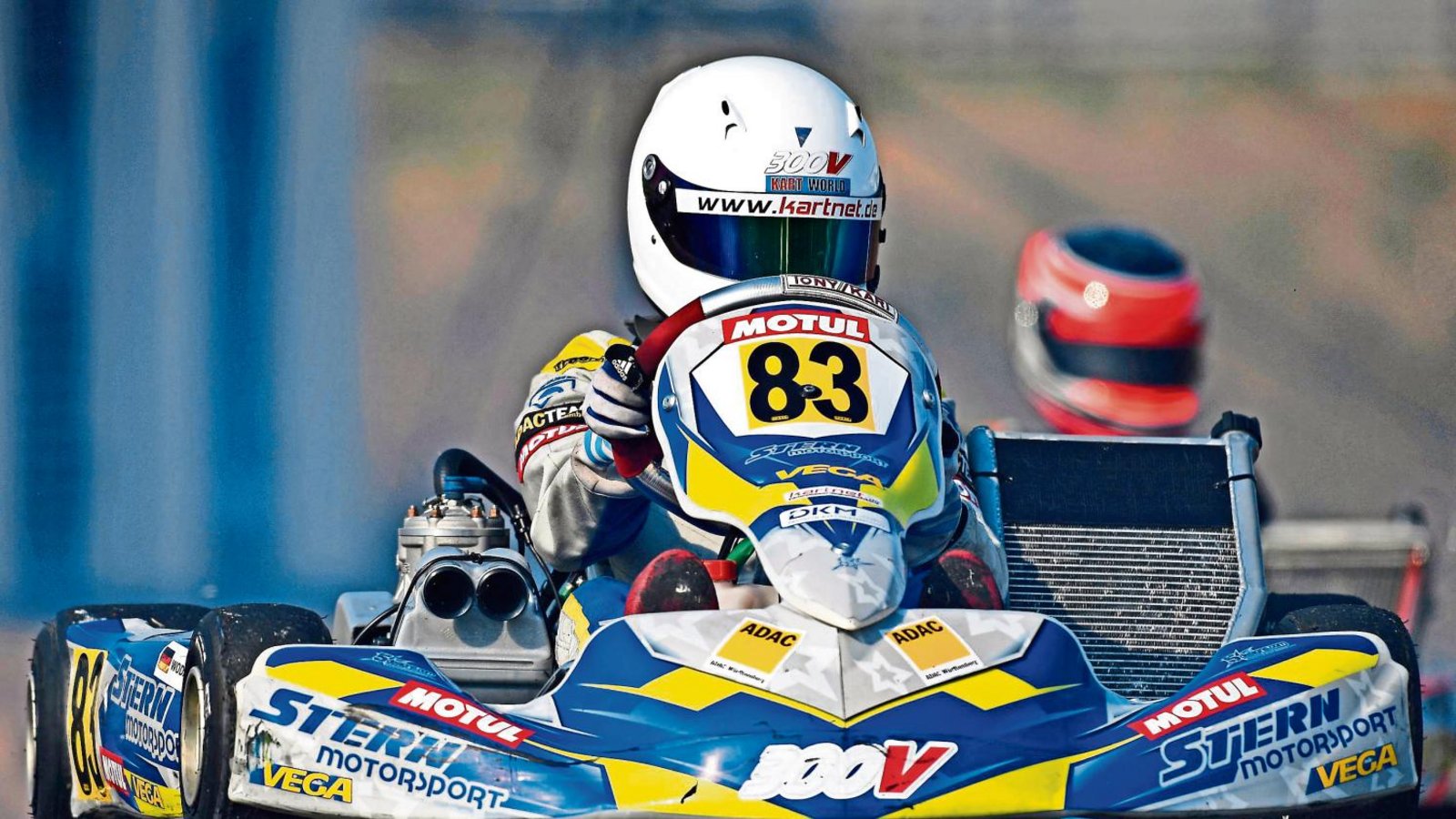 Mittlerweile fährt Wodan Munding mit einem 35 PS starken Kart auf den Rennstrecken Europas – dabei kann er eine Höchstgeschwindigkeiten von bis zu 160 km/h erreichen. Foto: Schulz Mittlerweile fährt Wodan Munding mit einem 35 PS starken Kart auf den Rennstrecken Europas – dabei kann er eine Höchstgeschwindigkeiten von bis zu 160 km/h erreichen. Foto: Schulz