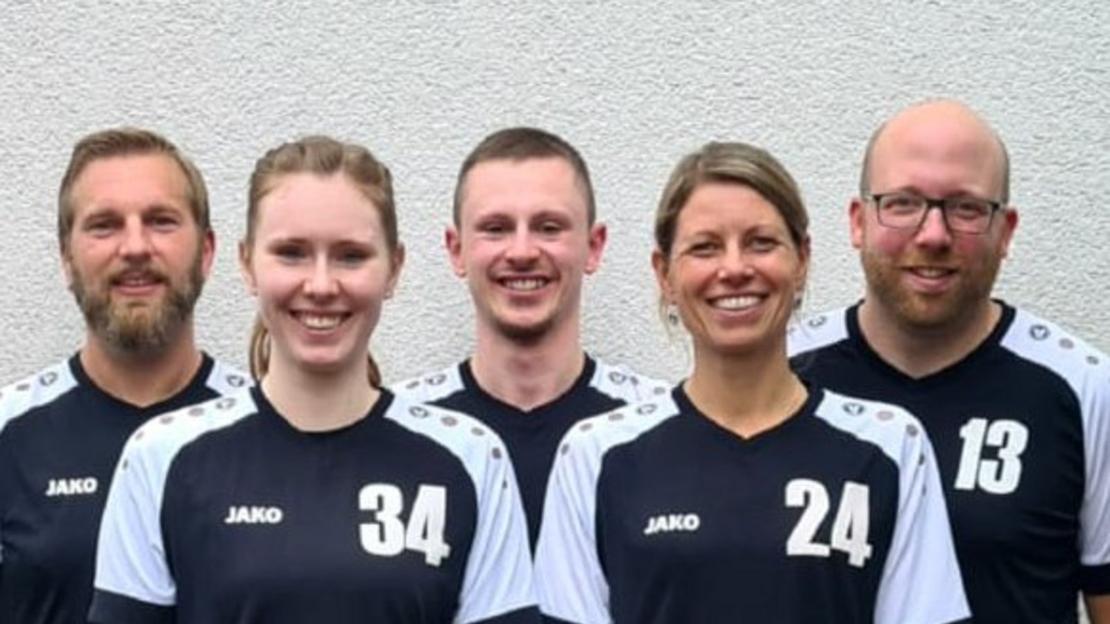 Deutsche Meister im Mixed der CVJM-Meisterschaften (von links): Sascha Abel, Lorriann Sparmann, Farin Sparmann, Liane Abel und Christian Scherer. Foto: privat