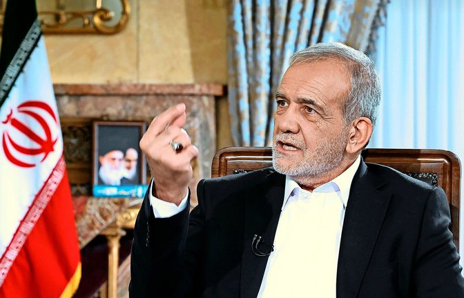 Irans neuer Präsident Massud Peseschkian scheint neuen Atomgesprächen aufgeschlossen zu sein.<span class='image-autor'>Foto: dpa</span>