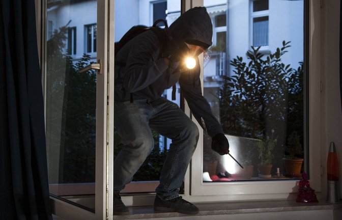 Die Zahl der Wohnungseinbrüche im Südwesten ist nach einer aktuellen Statistik auf dem zweitniedrigsten Stand seit 20 Jahren (Symbolfoto).<span class='image-autor'>Foto: imago stock&people/imago stock&people</span>
