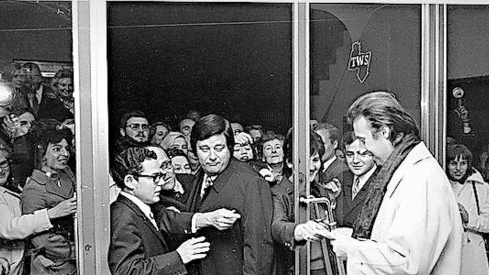 Peter Alexander kam in den 1970ern zur Eröffnung des Gloria-Kinos.Foto: Innenstadtkinos