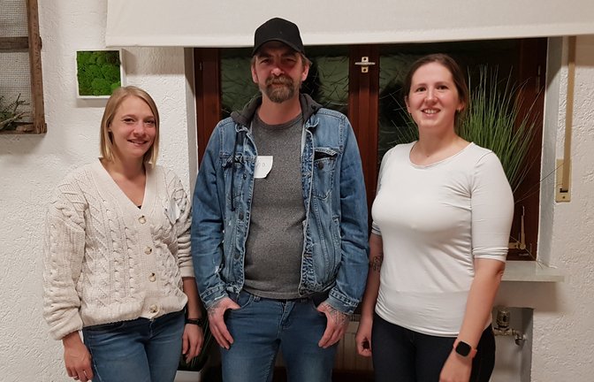 Der Vorstand des Gesamtelternbeirats (von links): Schriftführerin Ute Buchholzer, erster Vorsitzender Sascha Mößner und die stellvertretende Vorsitzende Melanie Barsuck.  <span class='image-autor'>Foto: Hein</span>