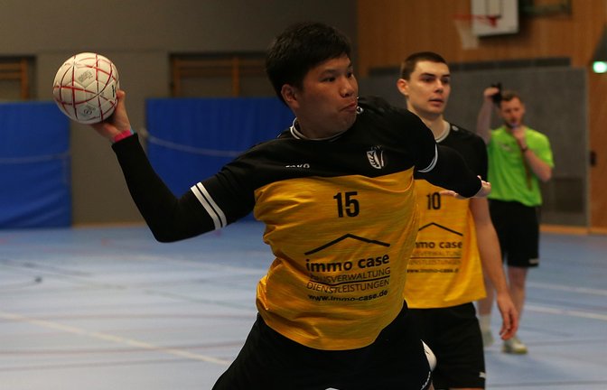 Für den TSV Oberriexingen mit Minh Hoang (vorne) und Lukas Stefani geht es darum, die Vizemeisterschaft im Blick zu behalten. <span class='image-autor'>Foto: Küppers</span>