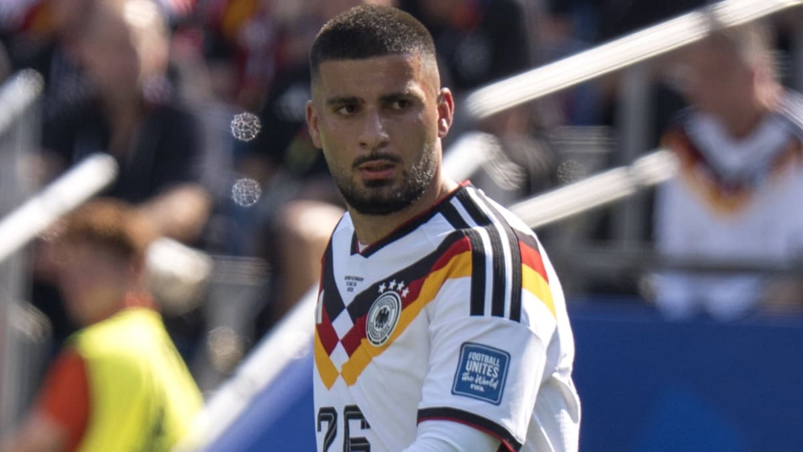 Zumindest vorerst ein Bild aus der Vergangenheit: Deniz Undav, hier bei der WM im Sommer, im DFB-Trikot.IMAGO/HMB-Media Zumindest vorerst ein Bild aus der Vergangenheit: Deniz Undav, hier bei der WM im Sommer, im DFB-Trikot.IMAGO/HMB-Media