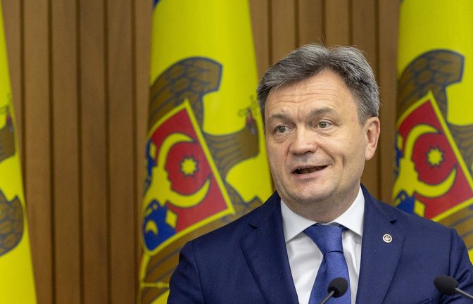 Polens Regierungschef Donald Tusk kritisiert die deutschen Grenzschutz-Pläne scharf. (Archivbild)<span class='image-autor'>Foto: AFP/ELENA COVALENCO</span>