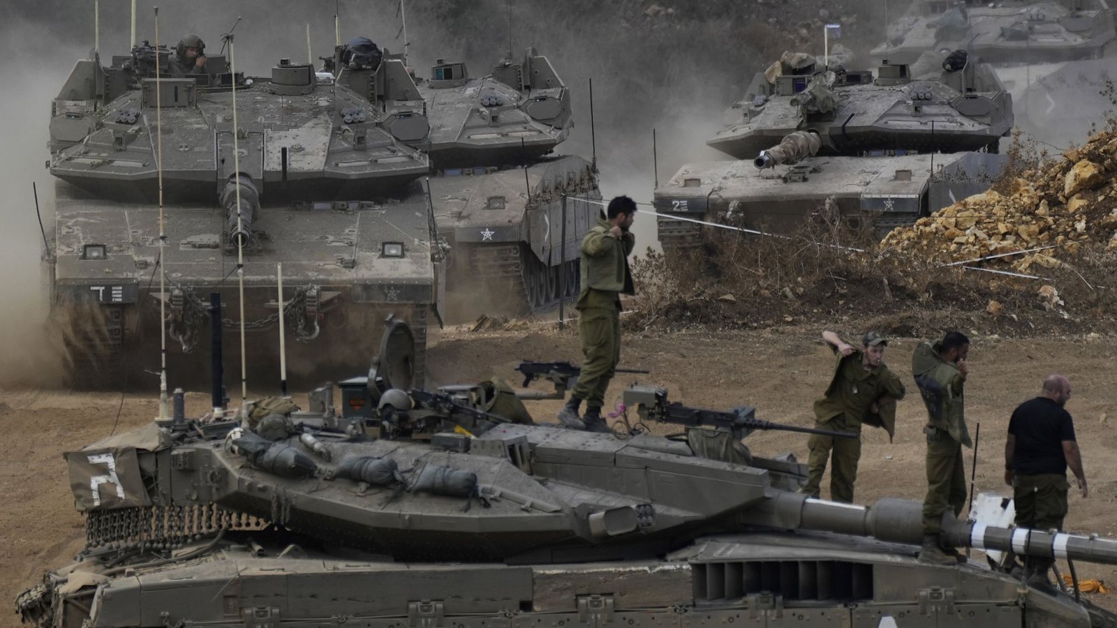 Angriffe der israelischen Armee sollen nun auch Stellungen der pro-iranischen Miliz an der libanesischen Mittelmeerküste treffen. (Archivbild)Foto: dpa/Baz Ratner Angriffe der israelischen Armee sollen nun auch Stellungen der pro-iranischen Miliz an der libanesischen Mittelmeerküste treffen. (Archivbild)Foto: dpa/Baz Ratner