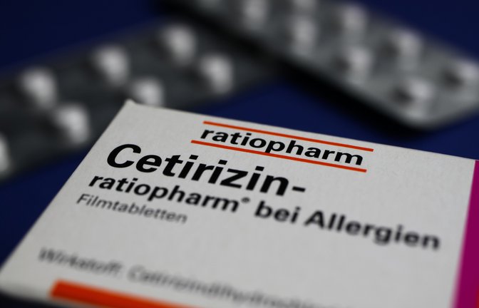 Wie Sie mit abgelaufenen Cetirizin-Tabletten umgehen sollten.<span class='image-autor'>Foto: Ralf Liebhold / shutterstock.com</span>