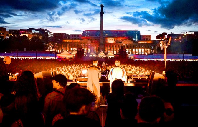 Vibrancy Open Air auf dem Schlossplatz vor atemberaubender Kulisse.<span class='image-autor'>Foto: Lichtgut/Iannone</span>