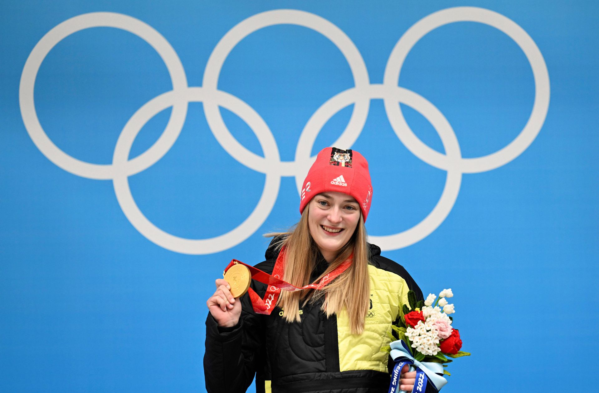 Hannah Neise Schule schwänzen für Gold