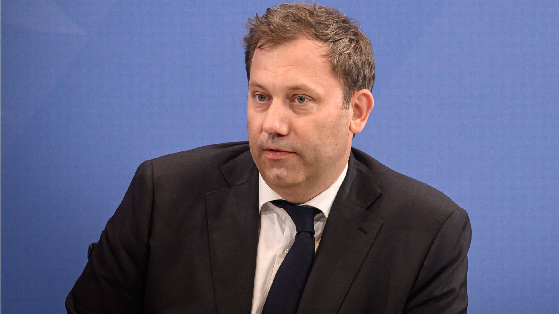 Lars Klingbeil: „Jeder wird spüren, dass wir sparen“